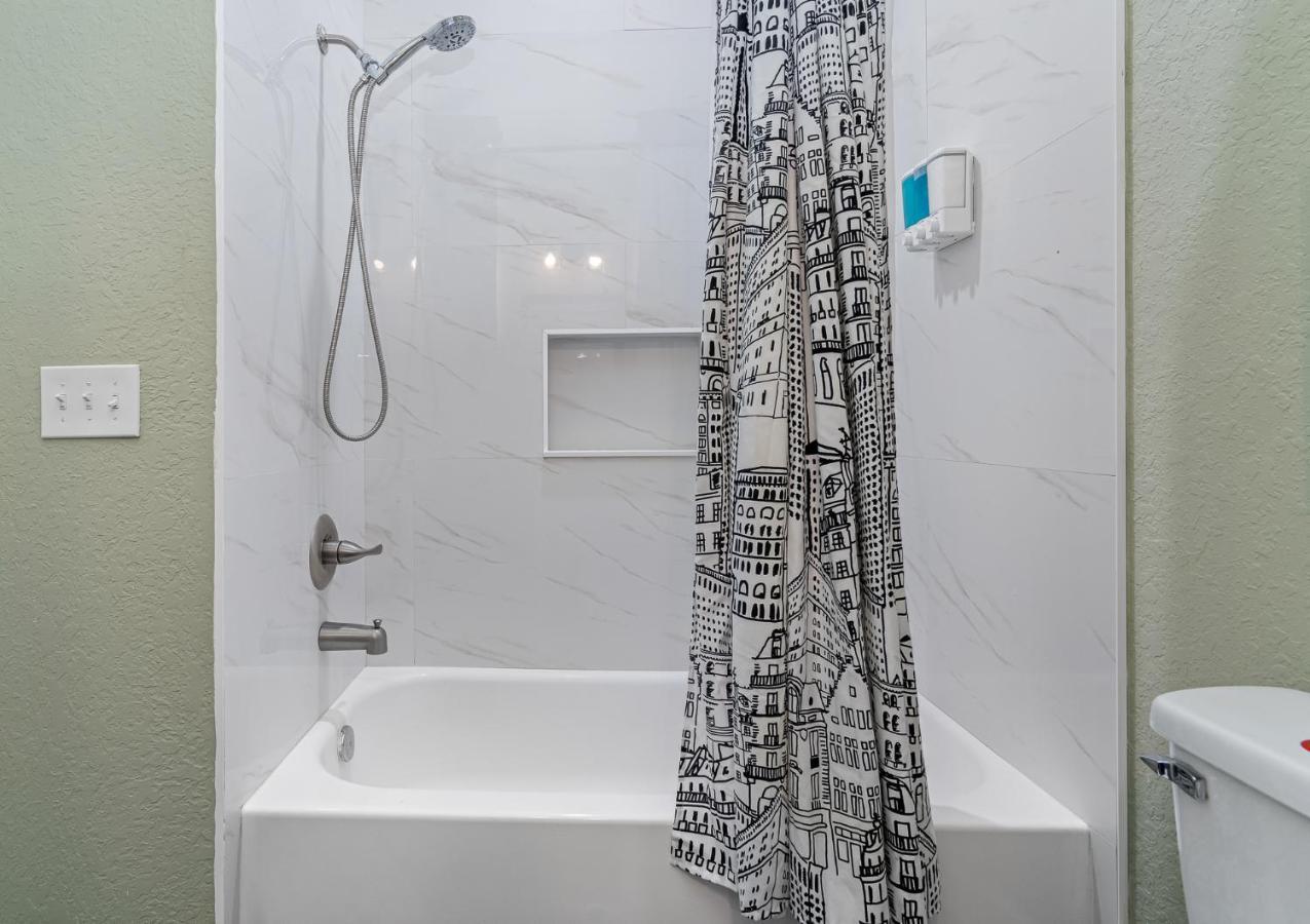 Cozy And Spacious 4Br House With Pool In טאמפה מראה חיצוני תמונה