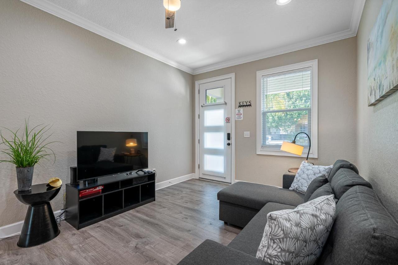 Cozy And Spacious 4Br House With Pool In טאמפה מראה חיצוני תמונה